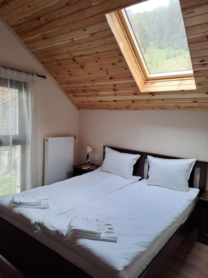 Тиловите Къщи Ribarița Exterior foto