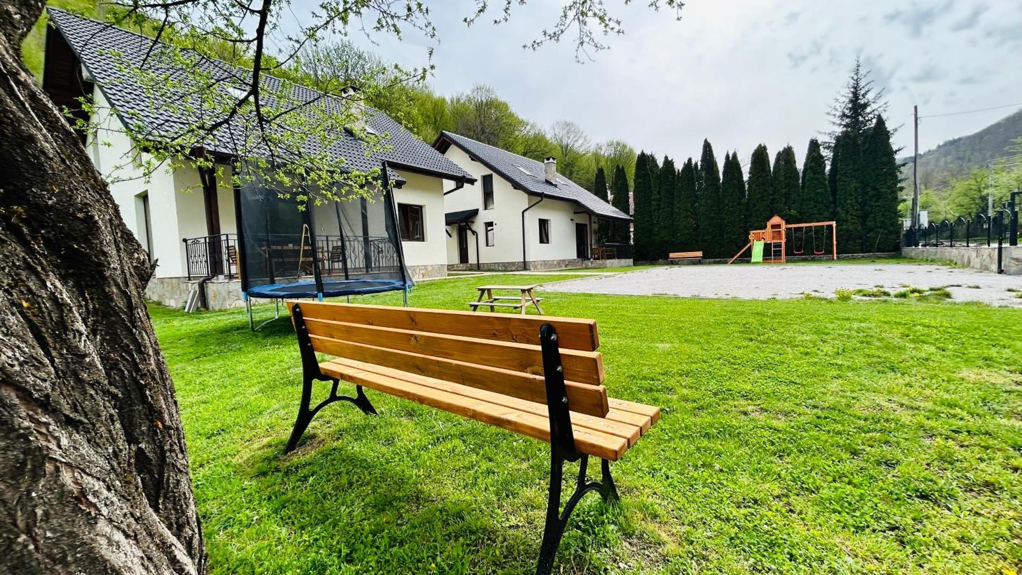 Тиловите Къщи Ribarița Exterior foto